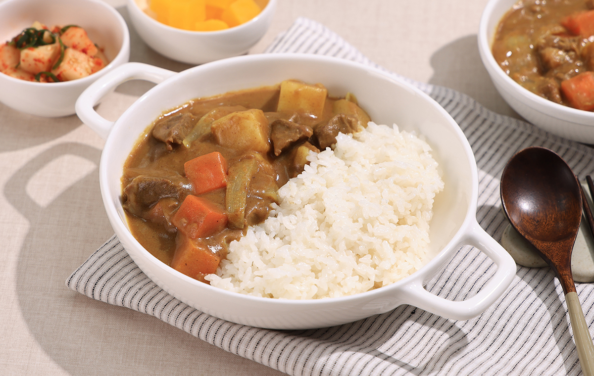 26 カレー_소고기 카레_PC_메인.jpg