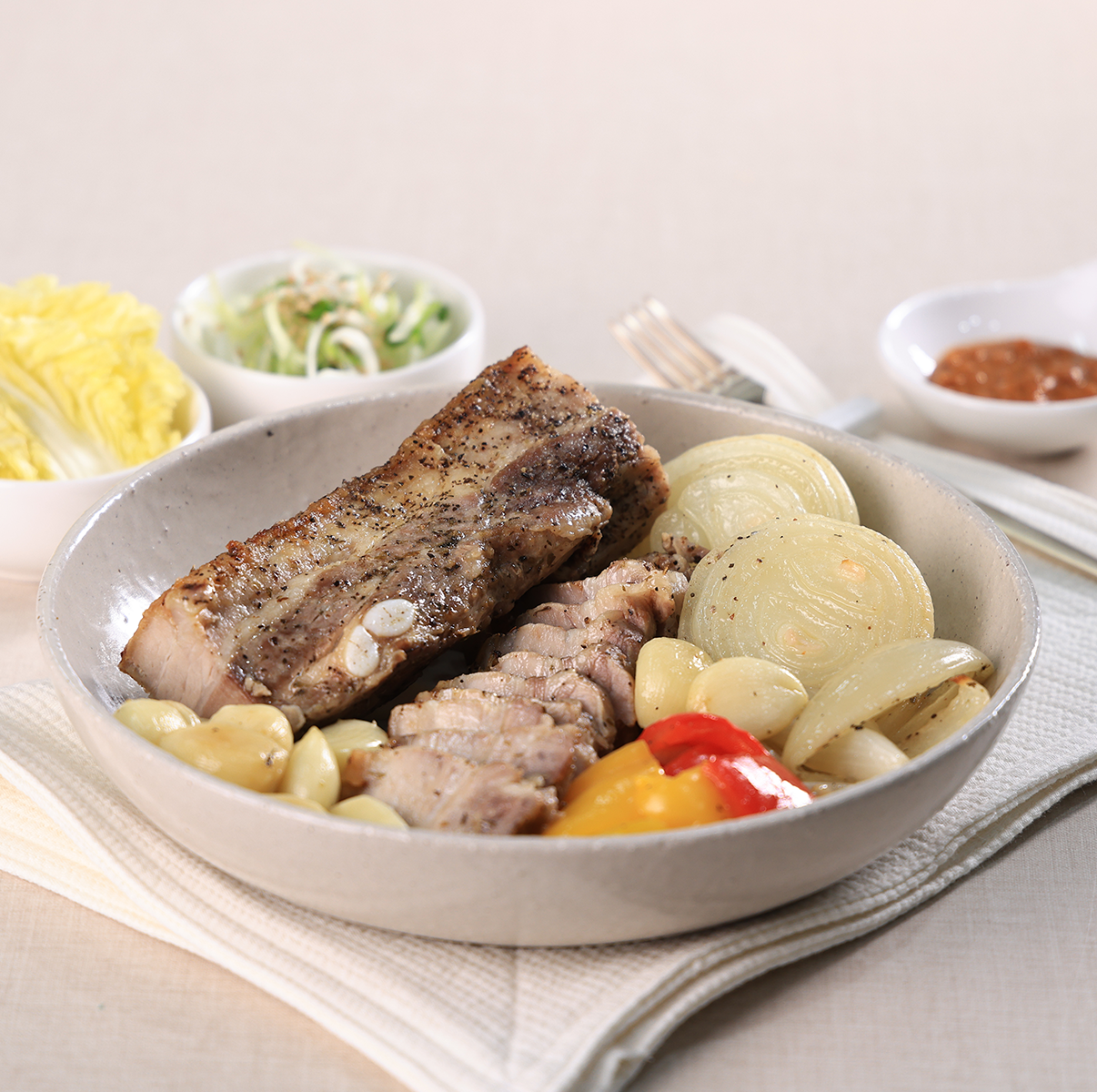 手動 サムギョプサル_통삼겹살_PC썸.png