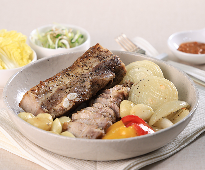 手動 サムギョプサル_통삼겹살_MO메인.png